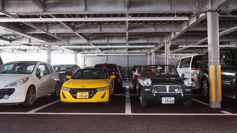 Illustration for article titled A Look Inside Autobacs: Japan's Fascinating Auto Parts Megastore